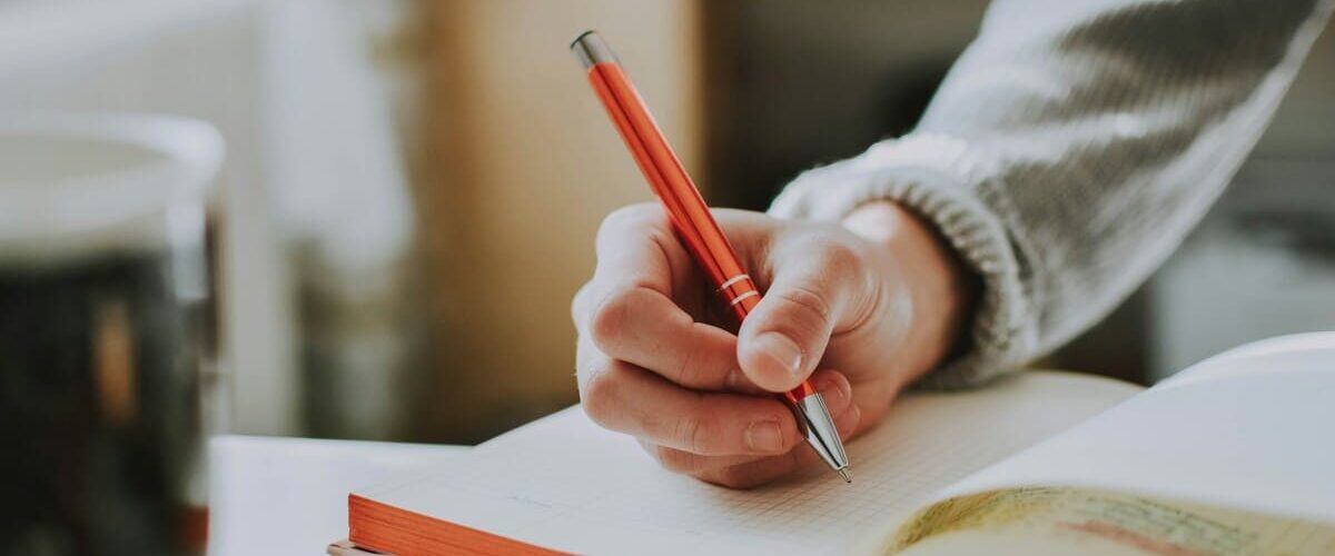 Como estudar para o Enem sozinho? Estratégia completa para aprovação sem cursinho